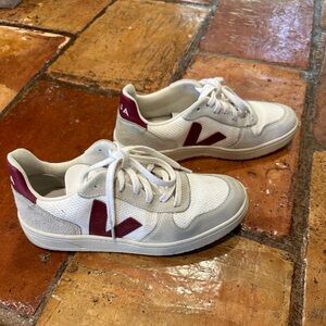 Veja sneakers white with maroon